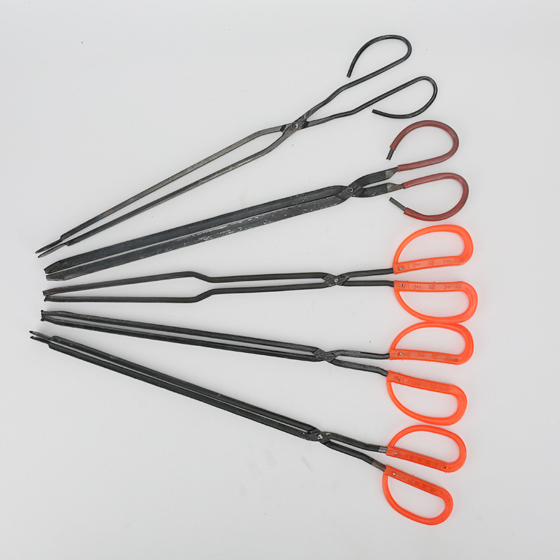 Garbage clip long handle flat head fire tongs environmental protection clip picker manual iron tongs barbecue charcoal tongs square red handle tool