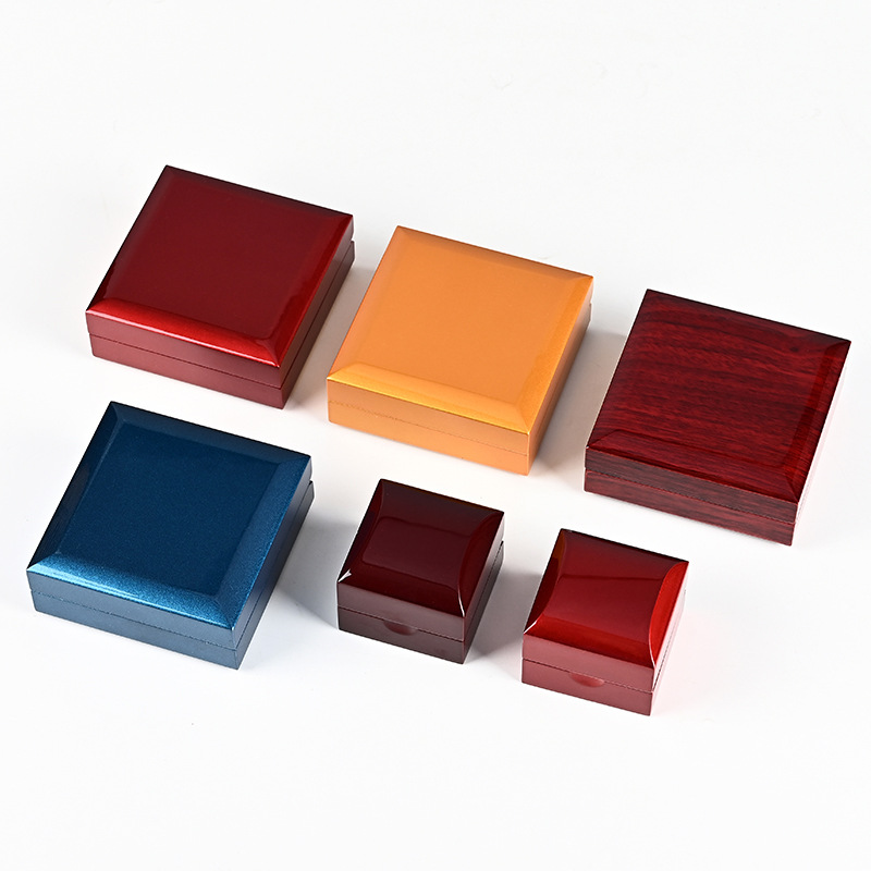 Cross-Border Wooden Ring Pendant Jewelry Box Led Light Open Lid Light Necklace Box Wooden Jewelry Storage Box