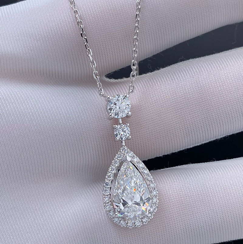 Platinum Pt950 Necklace 3 Carat Laboratory-Grown Diamond Water Drop Necklace Accessible Luxury Fashion Clavicle Pendant Necklace