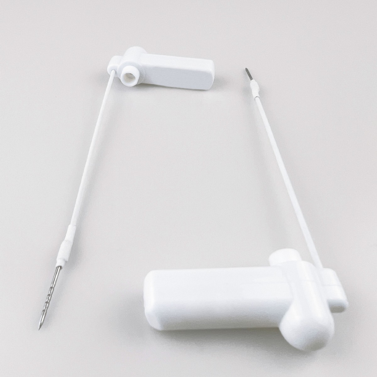 Anti-camera mobile phone bag magnetic lock rope length 10cm12cm integrated stronger mobile phone bag safety lock