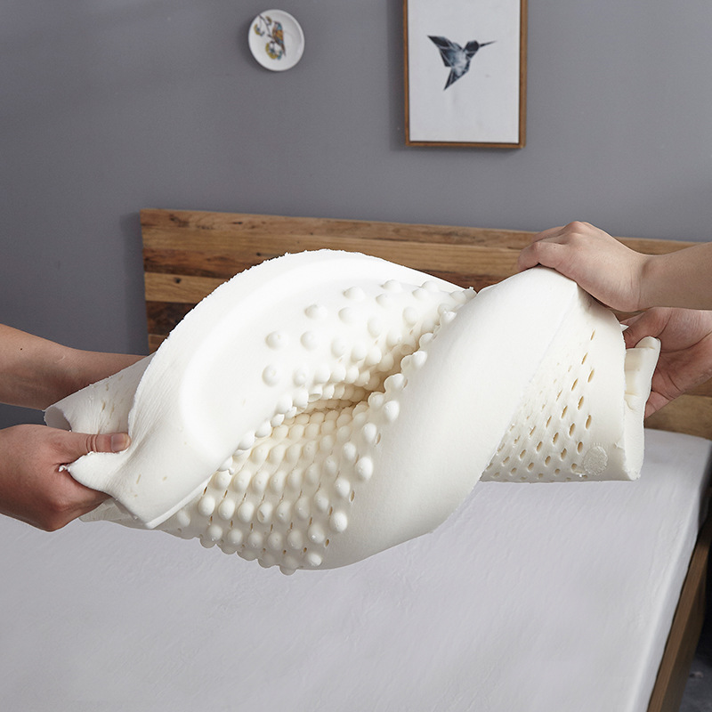 Hilton Stafford Latex Pillow, a Popular Natural Latex Neck Support Pillow for Students in Dormitories