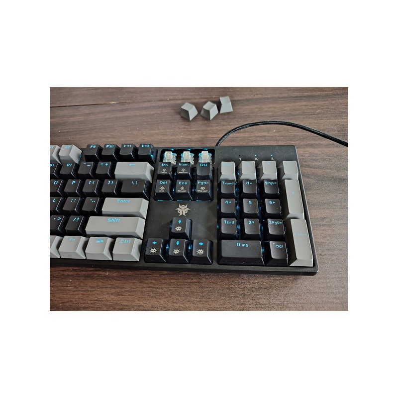 Black Canyon K705Box Hot-Swappable White Axis Mechanical Keyboard Wired Keyboard Gaming Keyboard 104 Keys Blue Backlight