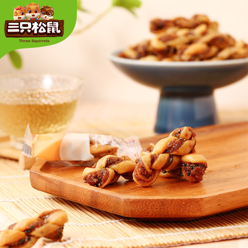 Pre-Sale for Seven Days: [Three Squirrels Wukong Twist Snacks 108g] Brown Sugar Small Twist Snacks, a Filling Snack for Leisure Time