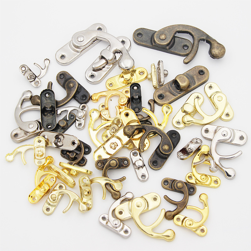 Buckle accessories iron horn hook wooden box lock box hook lock gift box buckle decorative hook lock