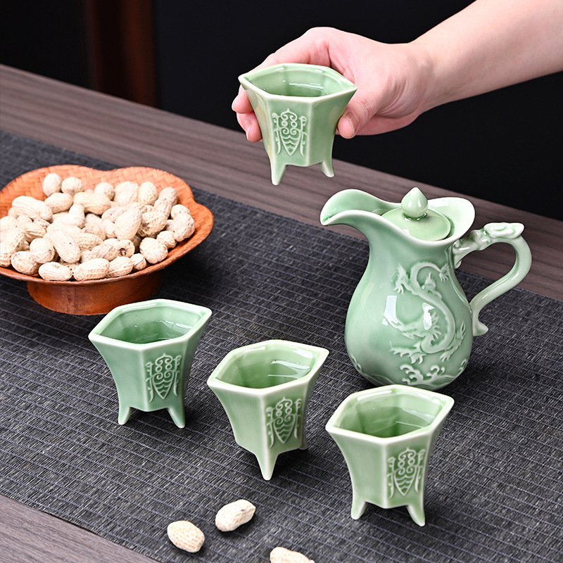 New Wine Set with Embossed Imperial Cup, Antique Ceramic Wine Glass, One Pot and Six Cups, Wine Pot Set, Ceramic Creative Wine Divider