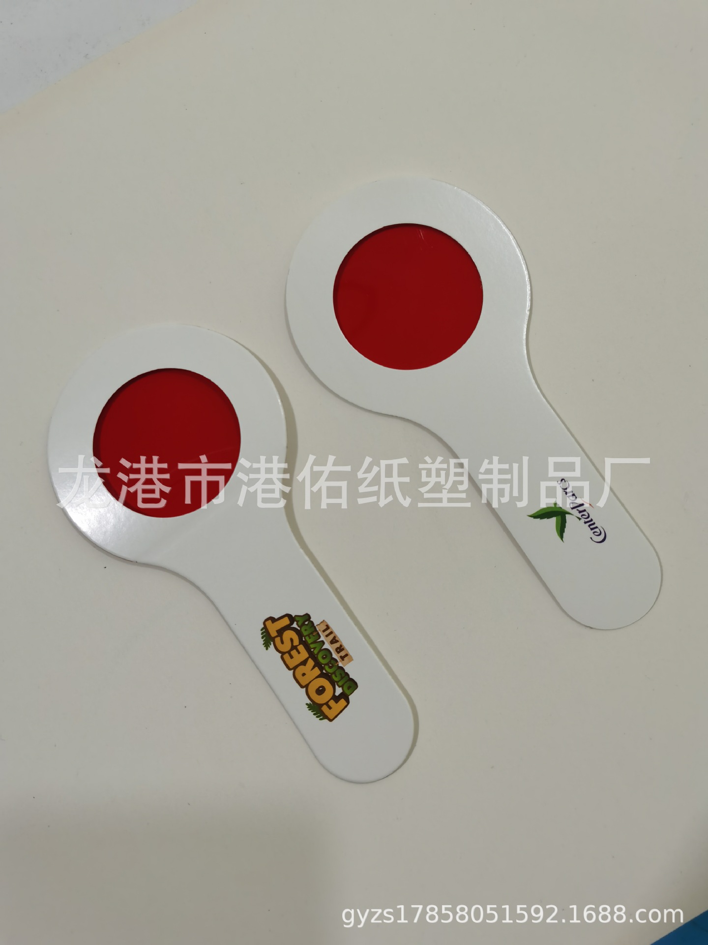 Hand-held decoding glasses red lens decoder
