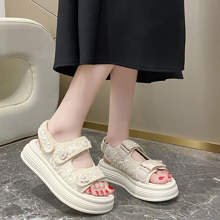 Black Thick-Soled Small Fragrant Sandals for Women 2025 Spring New Casual Versatile Sports Comfortable Beach Shoes for Women