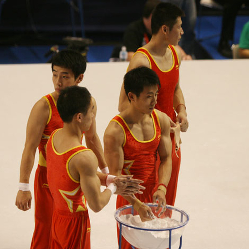 Badminton Racket Anti-Slip Powder Horizontal Bar Magnesium Powder Badminton Basketball Rock Climbing Fitness Steel Pipe Powder Liquid Sports Anti-Slip Powder