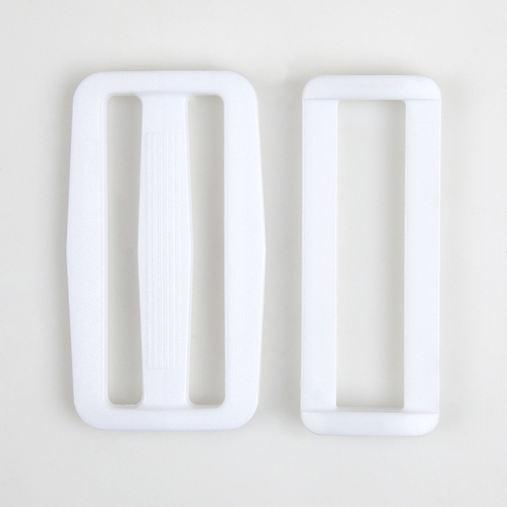 Manufacturers in stock supply plastic white Japanese buckle lip buckle three adjustable buckle square buckle luggage accessories thickened