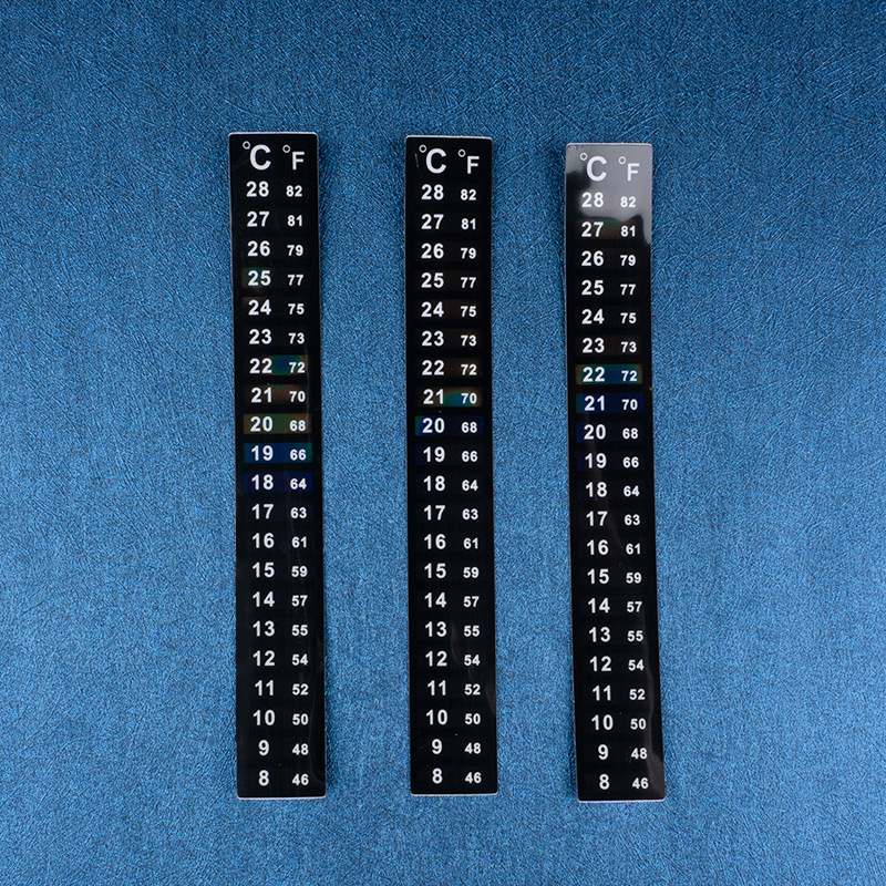 Color-changing fish tank thermometer digital display temperature-changing turtle tropical fish tank water temperature adhesive aquarium thermometer