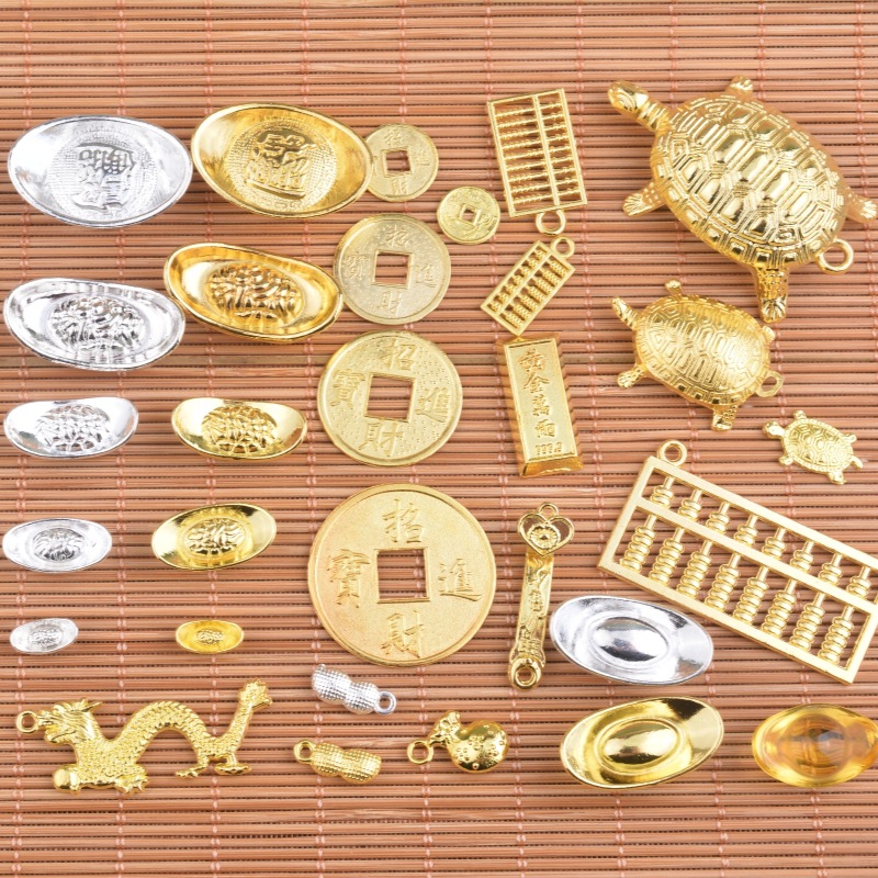 Миниатюрные металлические украшения в виде слитков золота для привлечения богатства