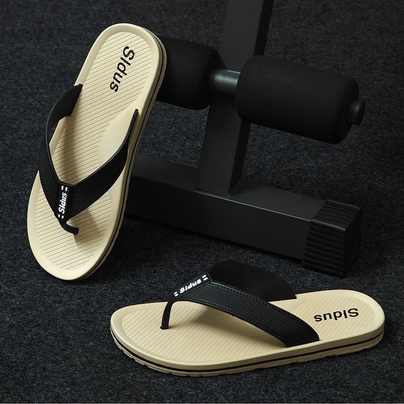 Men's Flip-Flops Summer Fashionable Outfit Household Trendy Beach Slippers Non-Slip Breathable Soft Bottom Sandals for Men