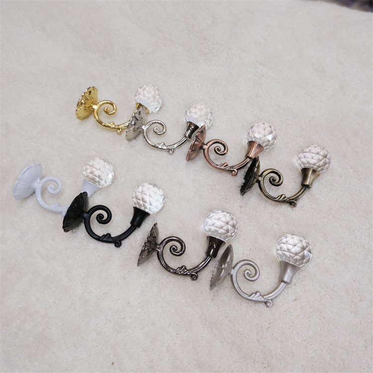 [Yonghao Hardware] Прямые поставки с завода, маленький кристаллический алюминиевый крюк для занавесок