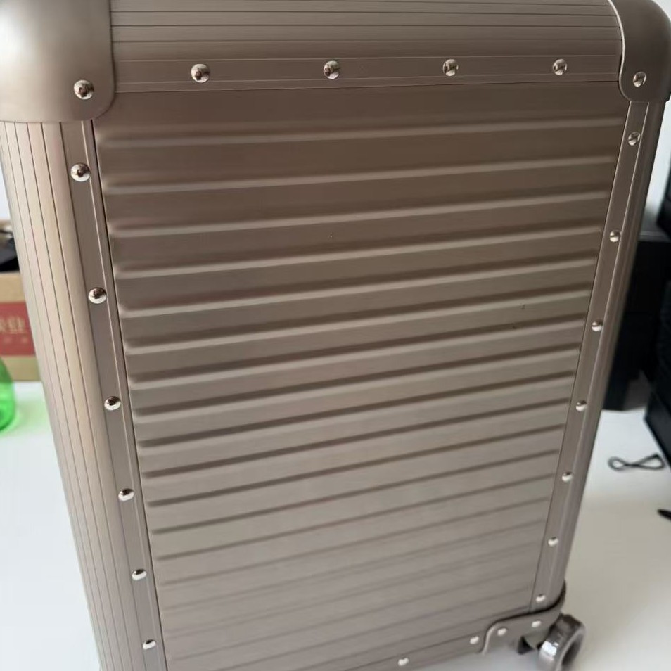 Японский и корейский новый алюминиево-магниевый чемодан 20 дюймов, чемодан для ручной клади, противоударный чемодан с кодовым замком