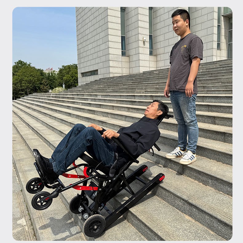 Split Stair-Climbing Wheelchair Machine Electric Passenger Stair-Climbing Machine Solves the Problem of Elderly People Going up and down Stairs