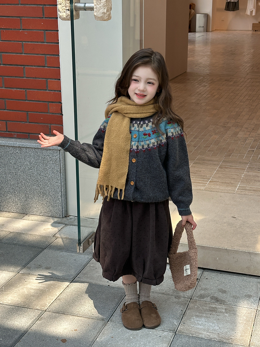 Aimobeibei 2025 Autumn New Collection Girls' Vintage Romantic Fair Isle Sweater Atmospheric Knitted Cardigan Jacket