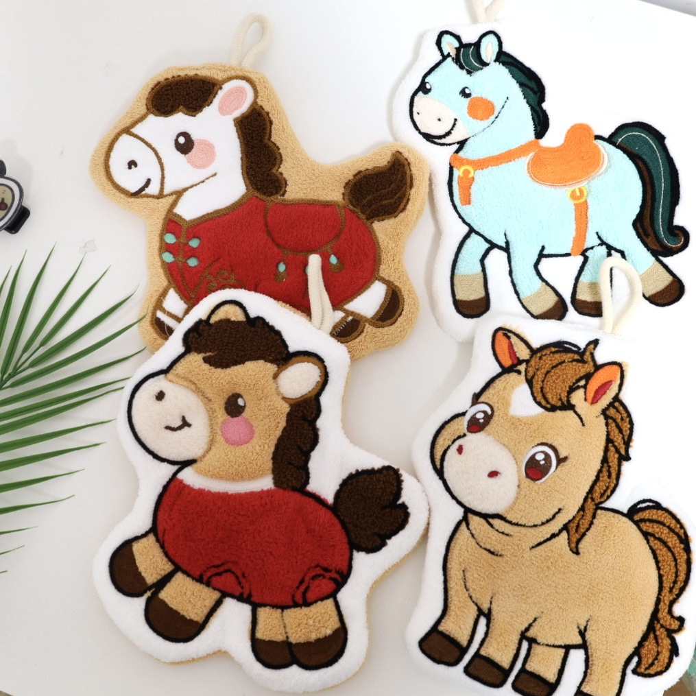 Новое висячее полотенце в форме пони, мультяшный дизайн из кораллового флиса, кухонное и ванное полотенце, детское маленькое полотенце