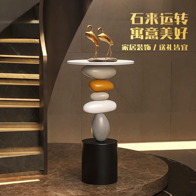 Shilai Running High-end Art Living Room Large Light Luxury Floor Decoration Creative TV Cabinet Next to Home Decorations