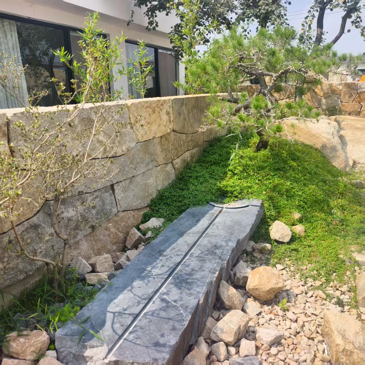 Bai Po Huang Landscape Wall Stone Wall Park Square Villa Landscaping Paving Irregular Steps Tree Pond Landscape Stone