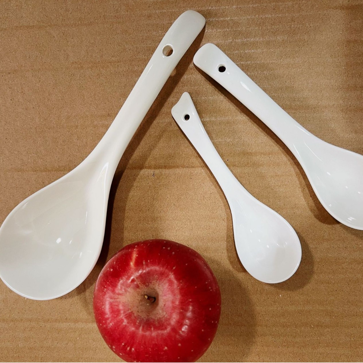 [long family direct sales] ceramic spoon porcelain spoon spoon spoon spoon spoon spoon soup hotel tableware