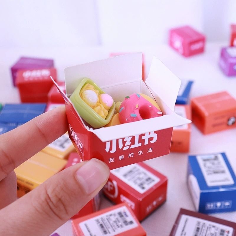 Reward Small Gifts for Children, Pretend Play Toys, Miniature Food Toys, Mini Surprise Express Boxes, Small Package Blind Boxes
