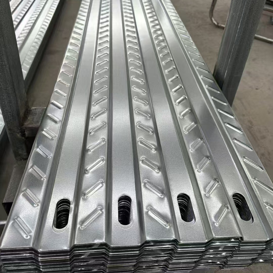 Zinc-Aluminum-Magnesium Walkway Board First and Second Generation Industrial and Commercial Photovoltaic Thickeneded Anti-Slip Roof Repair Pedal Ridge Pedal