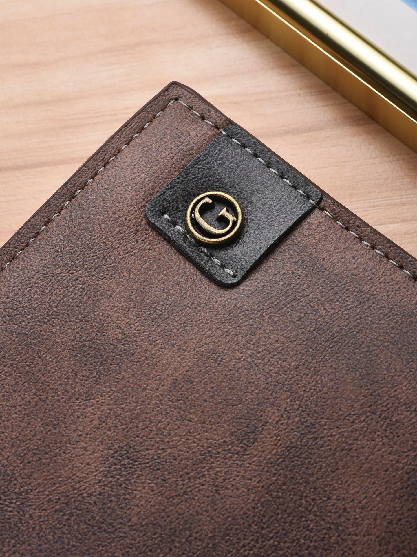 2026 New Men's Wallet with Multiple Card Slots, Large Capacity Coin Purse, Cross-Border Hot-Selling Manufacturer Wholesale Pu Men's Wallet