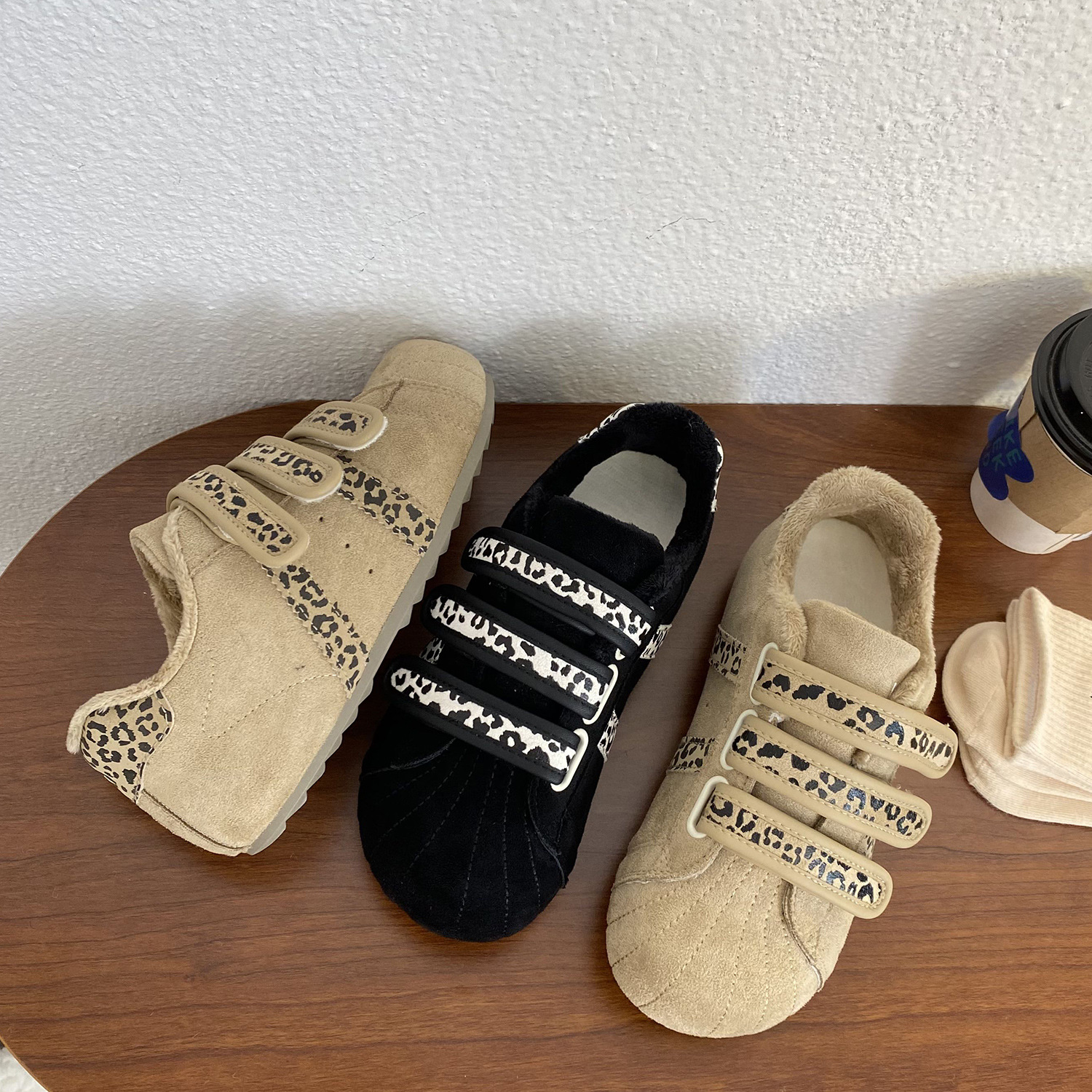 женские зимние кроссовки на липучках 2025 года, утепленные флисом, спортивная обувь для студентов N2266M/N2266C