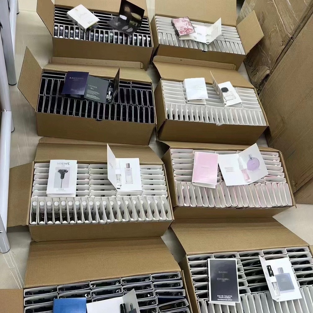 Vietnam Cross-Border Big-Name Card Perfume Sample Test Tube 2ml Opium Reverse Sweetheart Meets the Blue True Self Wilderness