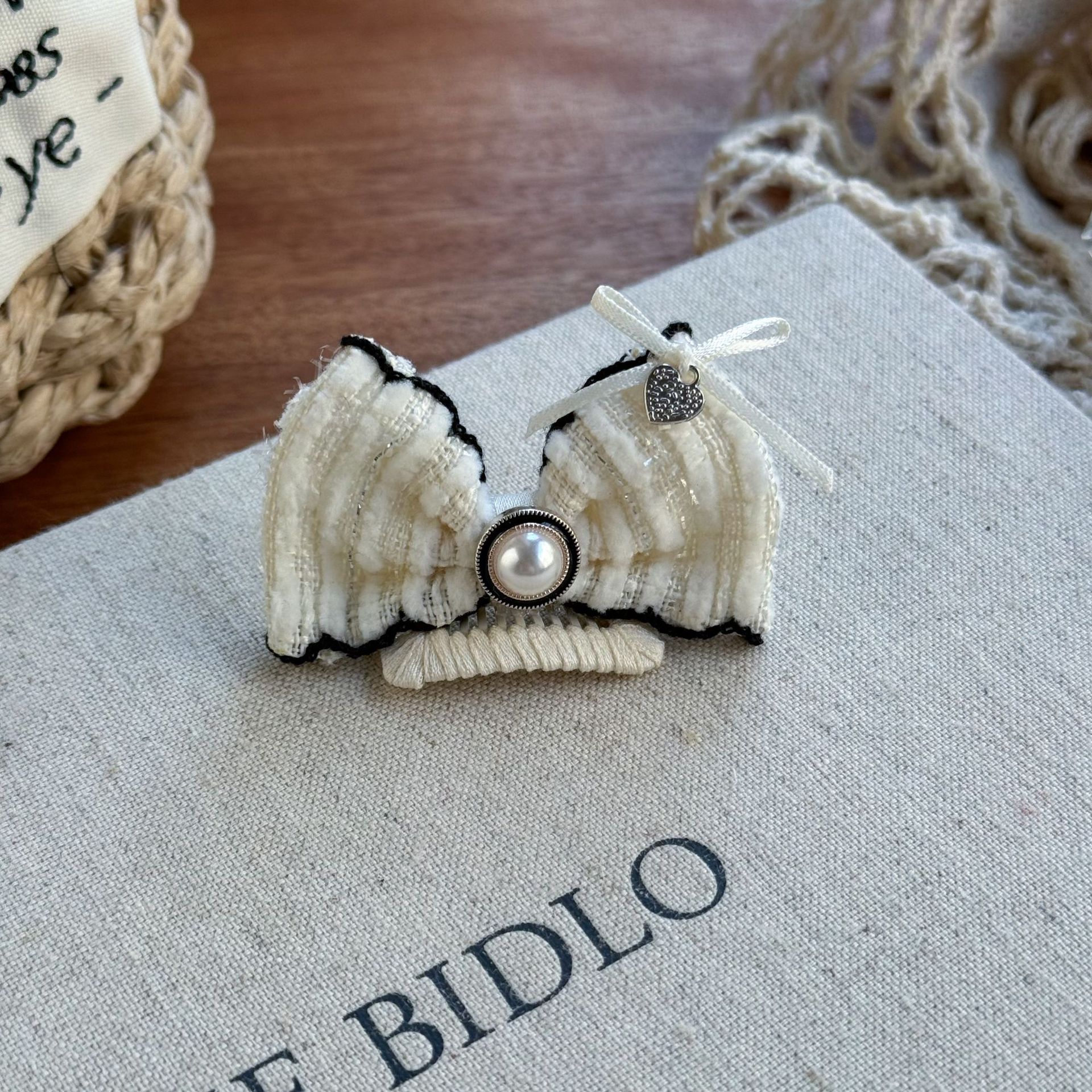 French Style Chanel Pet bb Clip Bow Hairpin Marzis Yorkshire Dog Hairpin Xi Shi Bears