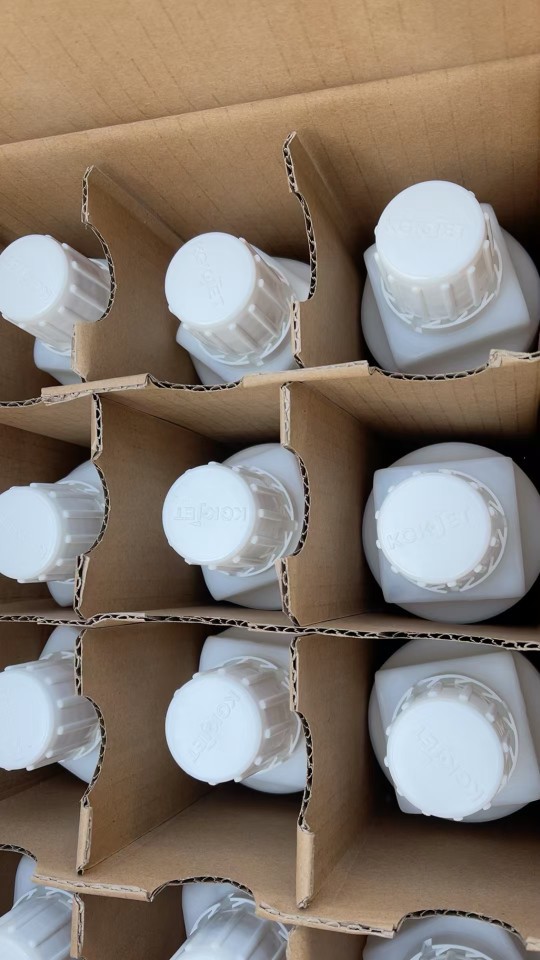 Cn323 Ink Cn323-Y Solvent for Kgkccs3000L Inkjet Printer