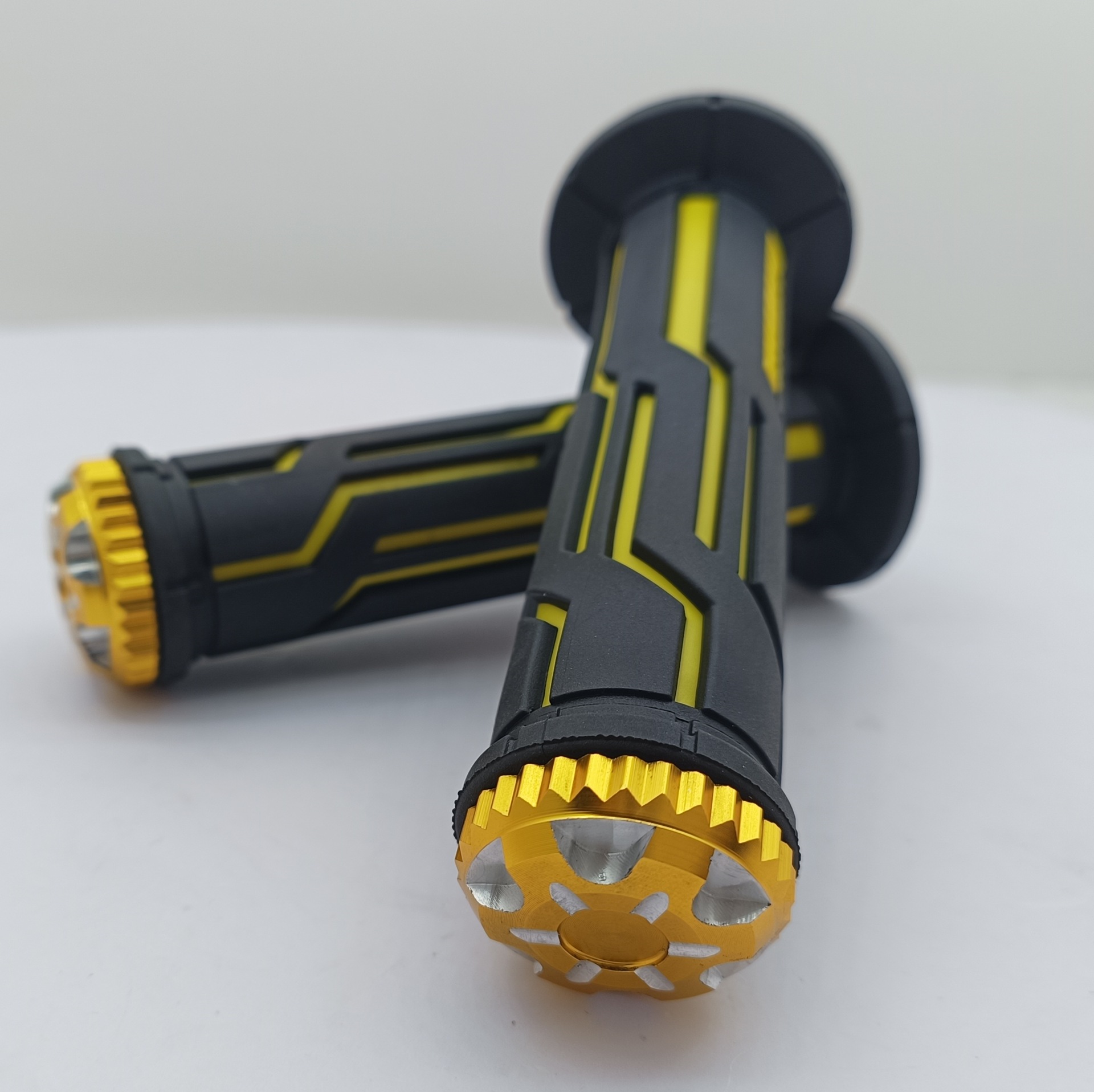 Factory direct supply motorcycle modified handle cover cross-border CNC aluminum alloy handle skateboard off-road vehicle universal parts