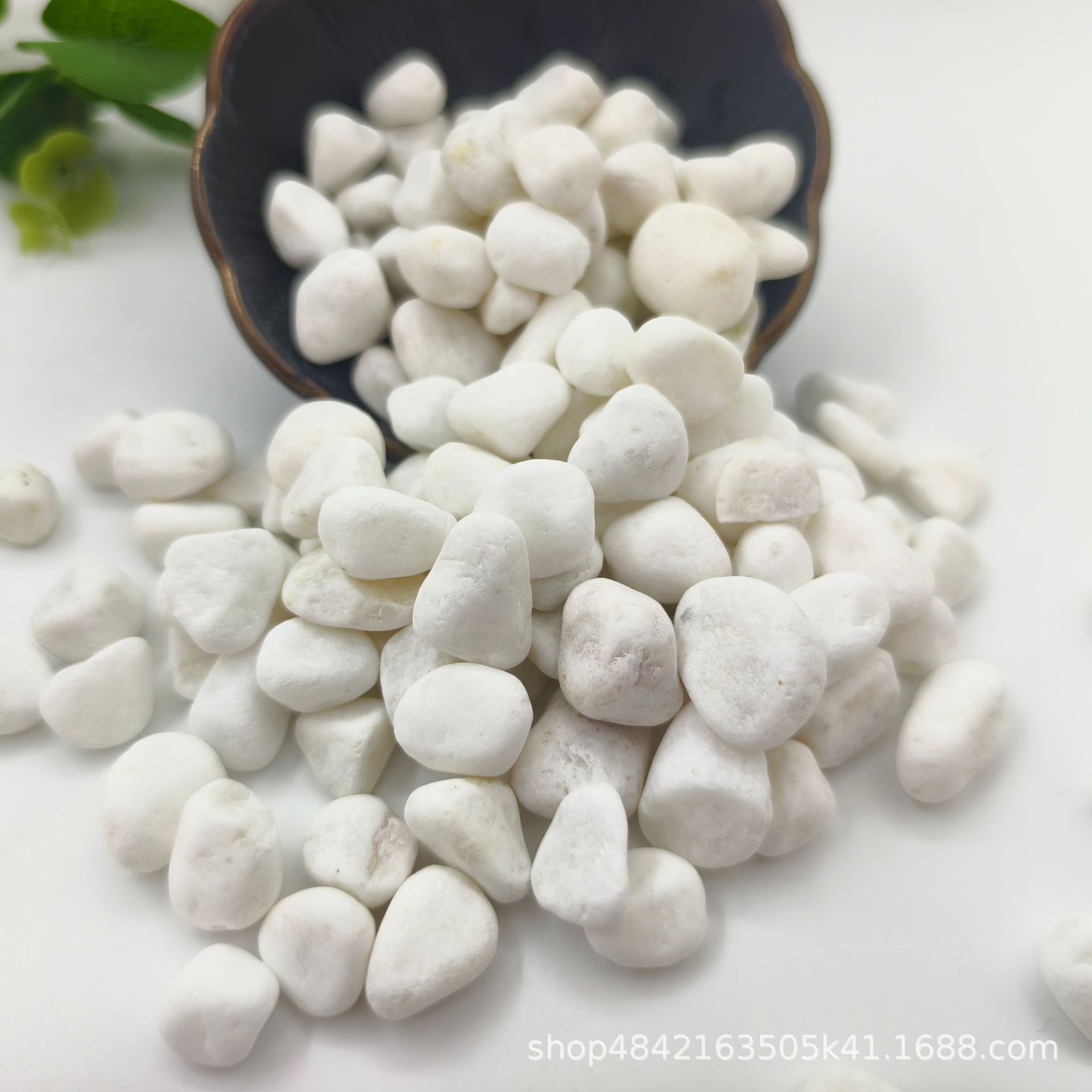 Washed Stone Pavement Floor Adhesive Stone for Gardening, Water-Polished Stone for Aquarium Landscaping, Colorful Agate Pebbles