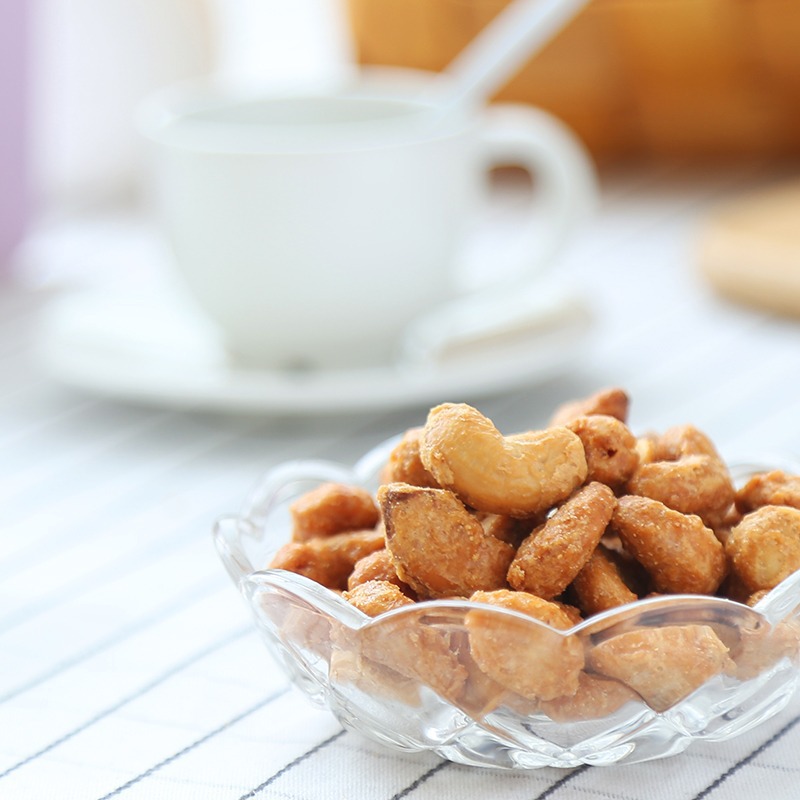 [Three Squirrels Charcoal Roasted Cashew 90g] Leisure Snacks Nuts Roasted Special Products Nuts Dried Nuts Daily Nuts