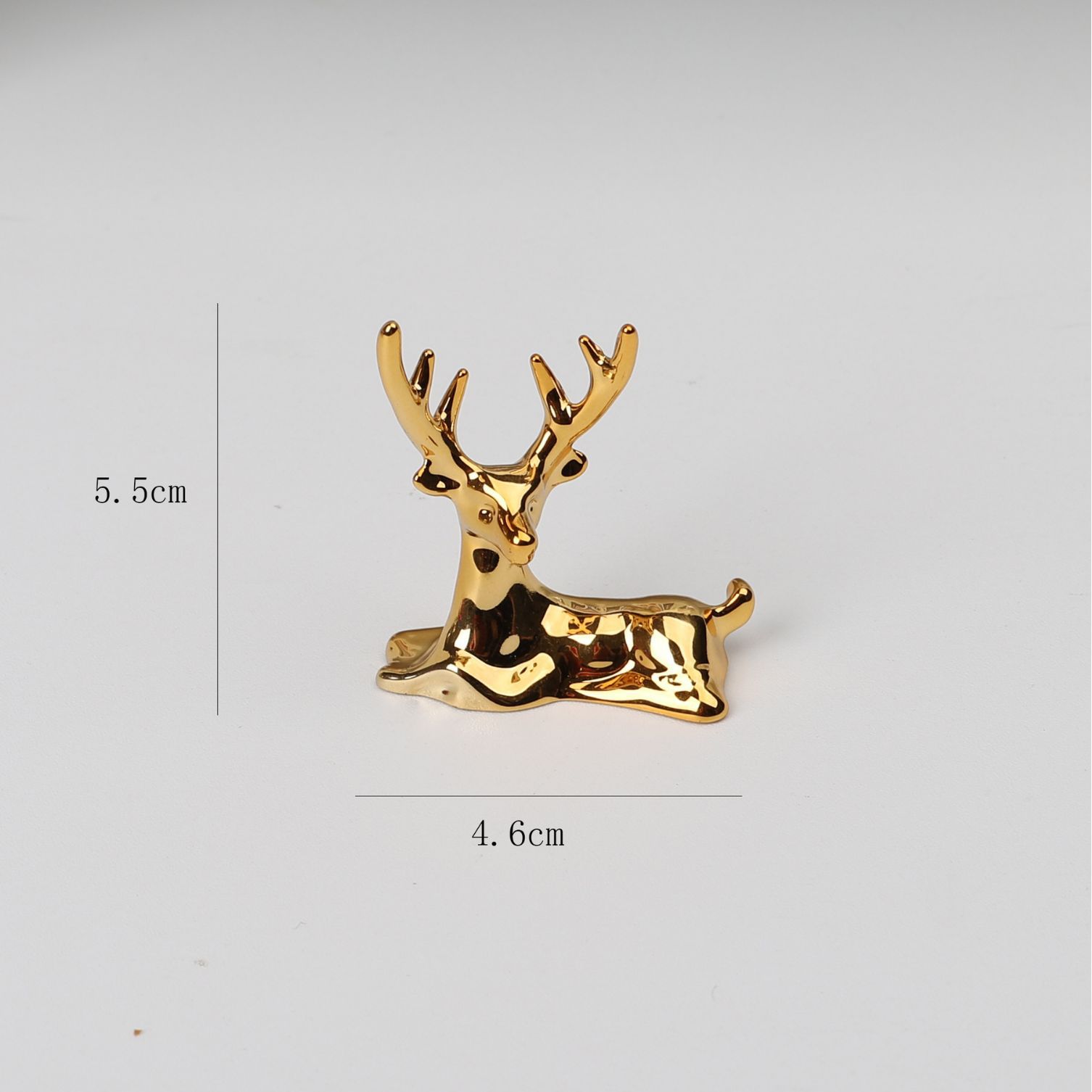 Sika Deer Scandinavian Creative Trash Can Lying Deer Handle Accessible Luxury Style Fruit Plate Candy Snack Storage Box Uv Standing Deer