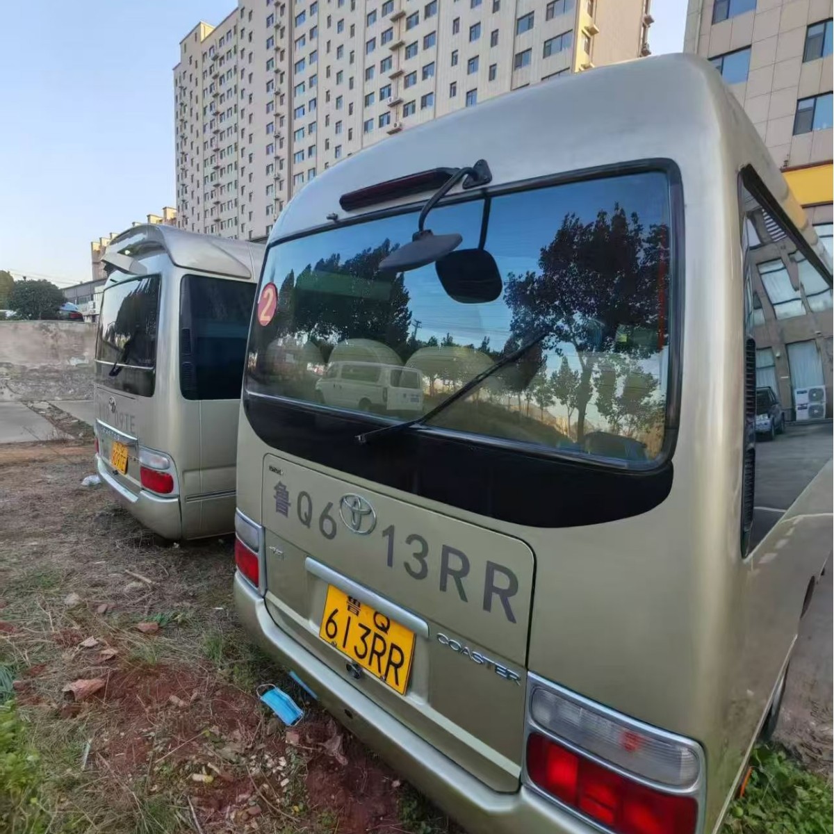 Refurbished Coaster 17-23 Seat Tourist Bus Coaster Bus Shuttle Used Coaster Minibus Export