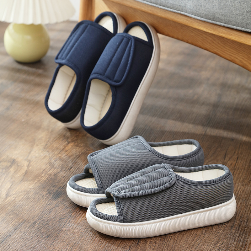 Special shoes for swollen feet instep high thumb valgus toe injury easy to put on and take off plus size non-slip sandals for the elderly swollen feet