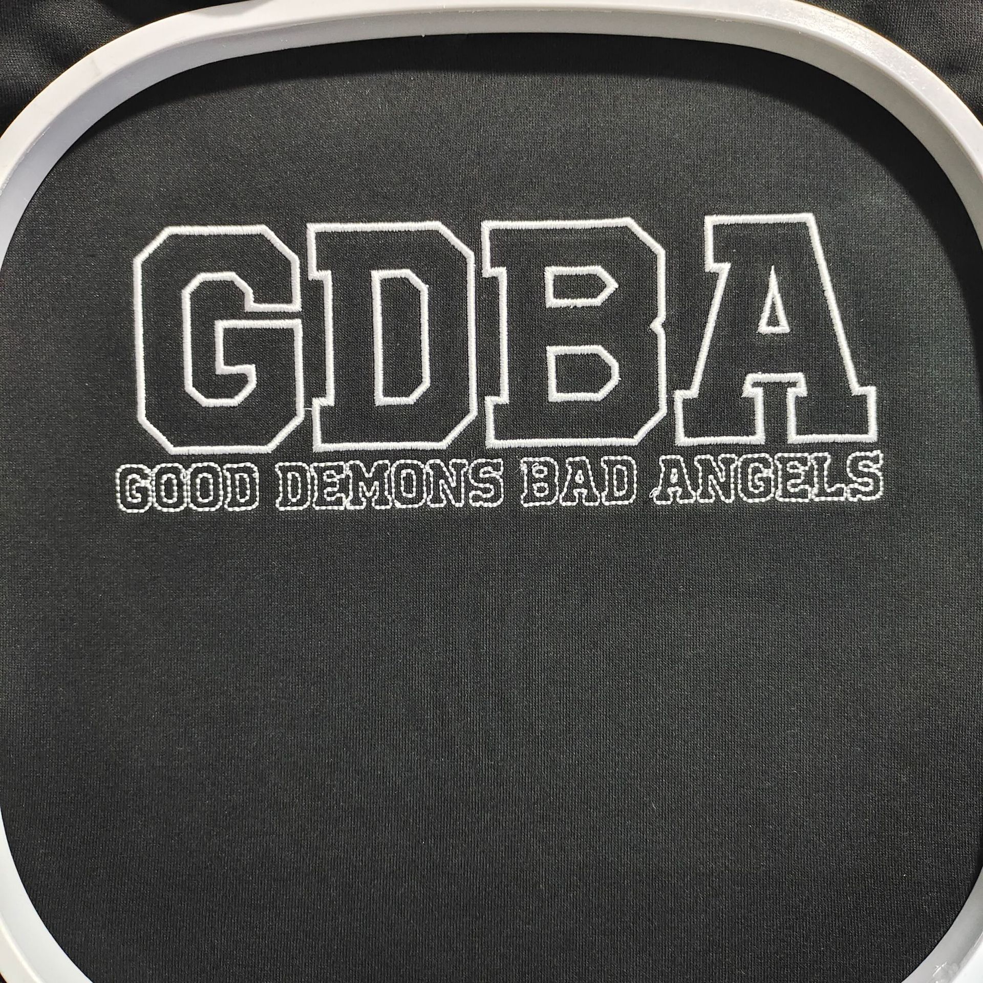 Customized Embroider and Embroider Processing of Various Types of Clothing, Hats, Socks and Other Finished Products