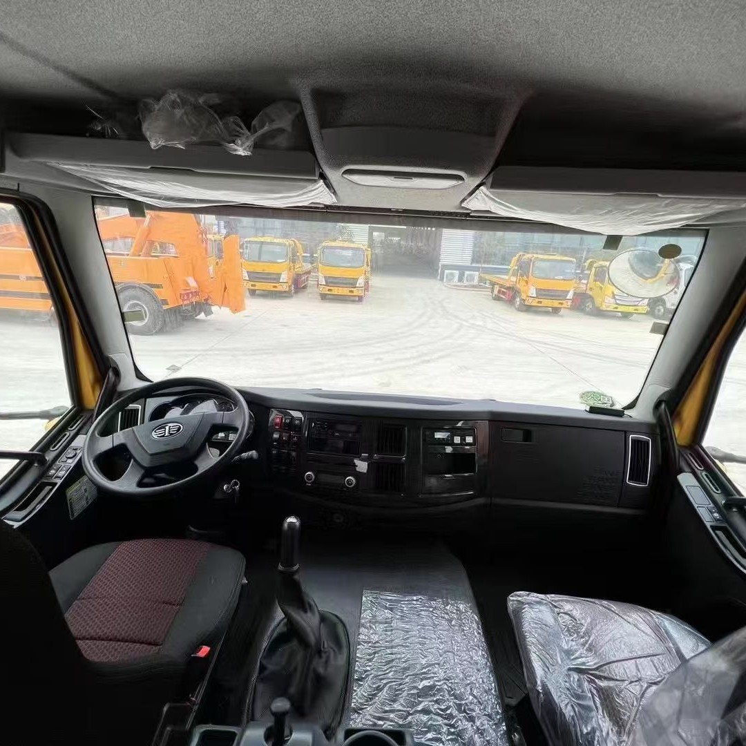 Jiefang 13t Tow Truck Combined with Road Rescue Vehicle Configuration Optional, Factory Direct Sales and Global Direct Supply