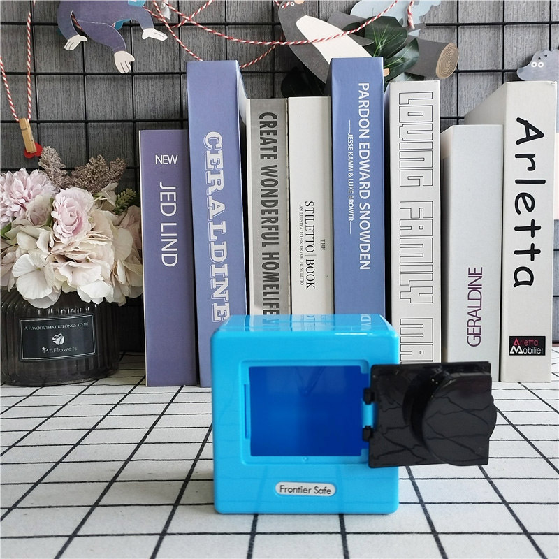 Children's mini password small safe model piggy bank cartoon cute kindergarten logo piggy bank cross-border