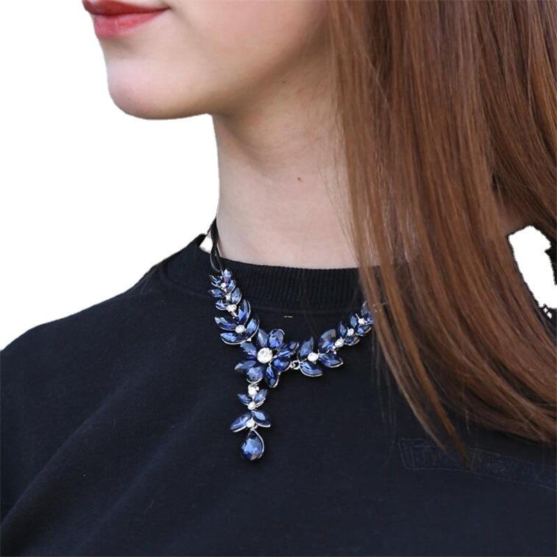 Hot Selling Necklace Water Drop Jewelry Crystal Diamond Pendant Necklace Women's Rhinestone Double Layer Fart Rope Necklace White Diamond