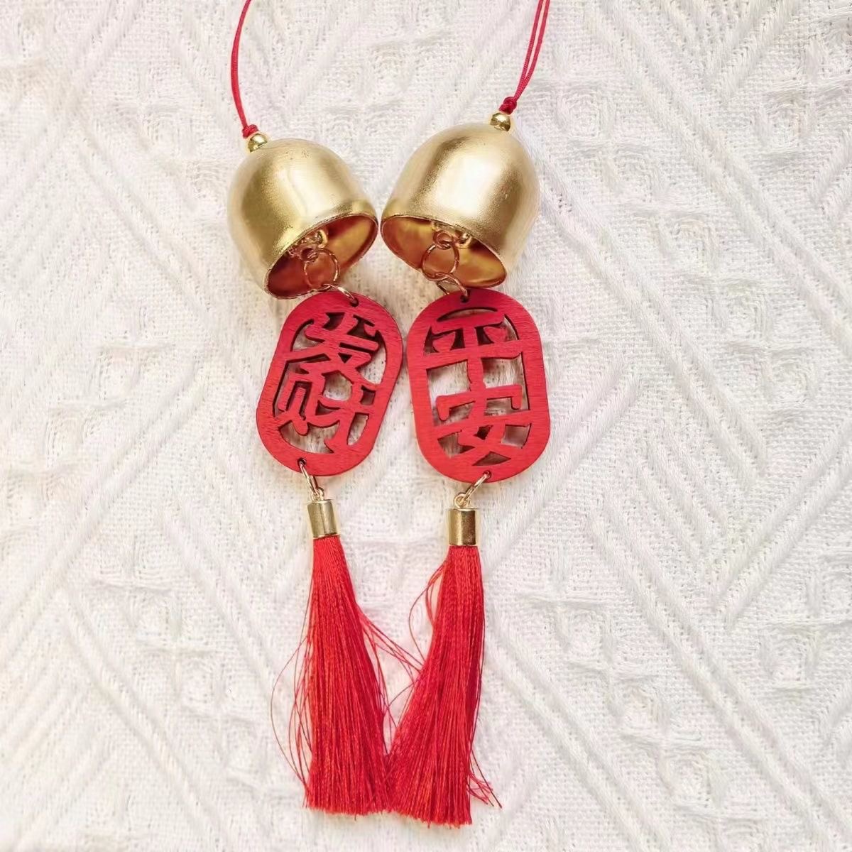 Factory small Bell Spring Festival New Year wishing card Christmas diy pure copper bell and accessories shop doorbell wind chime pieces