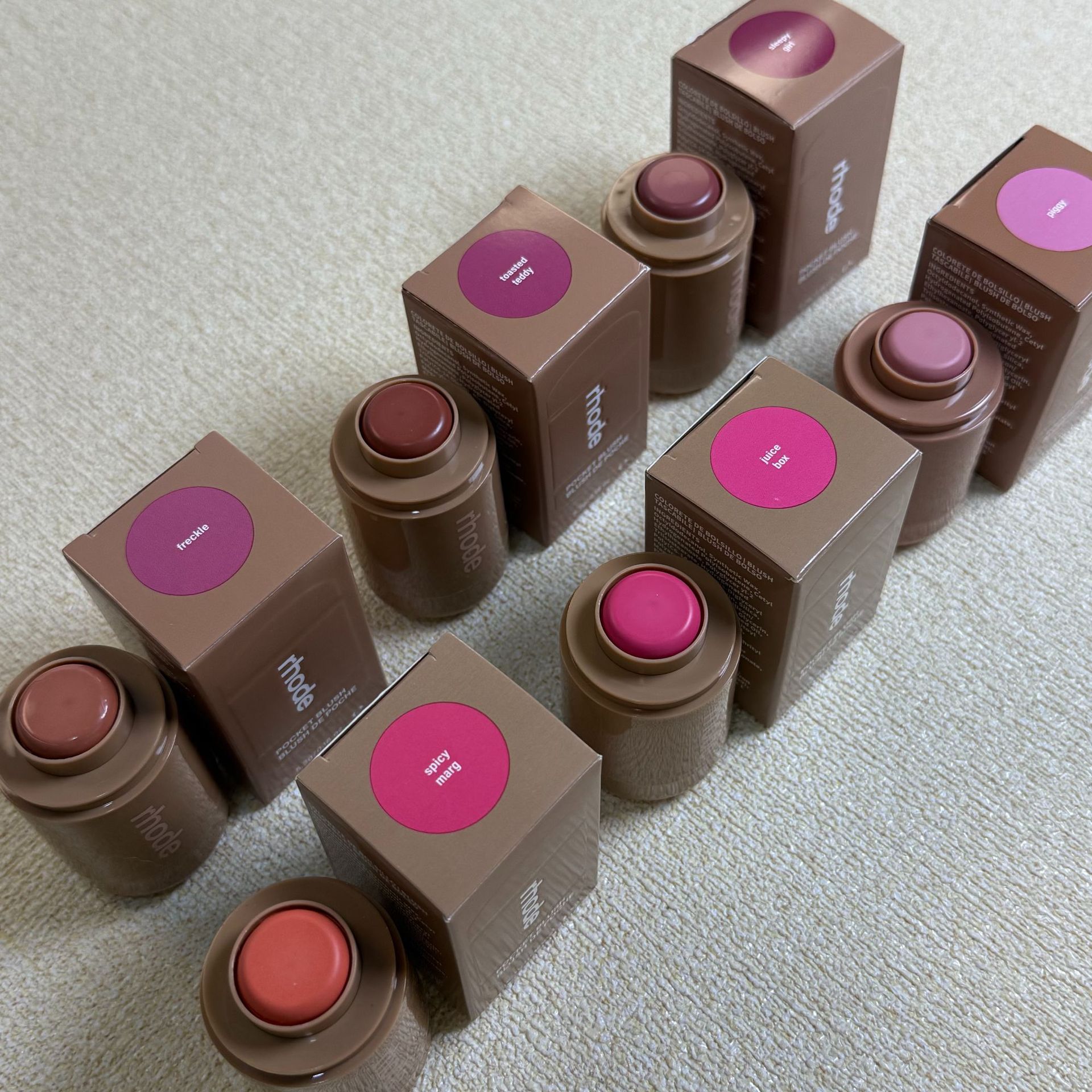 Lipstick Rhode Hailey Celebrity Style Lipstick Blush Lip Care Popular American Lip Gloss