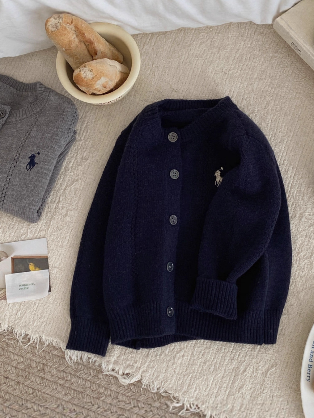 2025 Spring, Autumn and Winter Children's Sweaters for Boys and Girls with Colorful Sleeves Korean Style Pony Embroidery on the Chest Easiest for Match Cardigan Sweaters