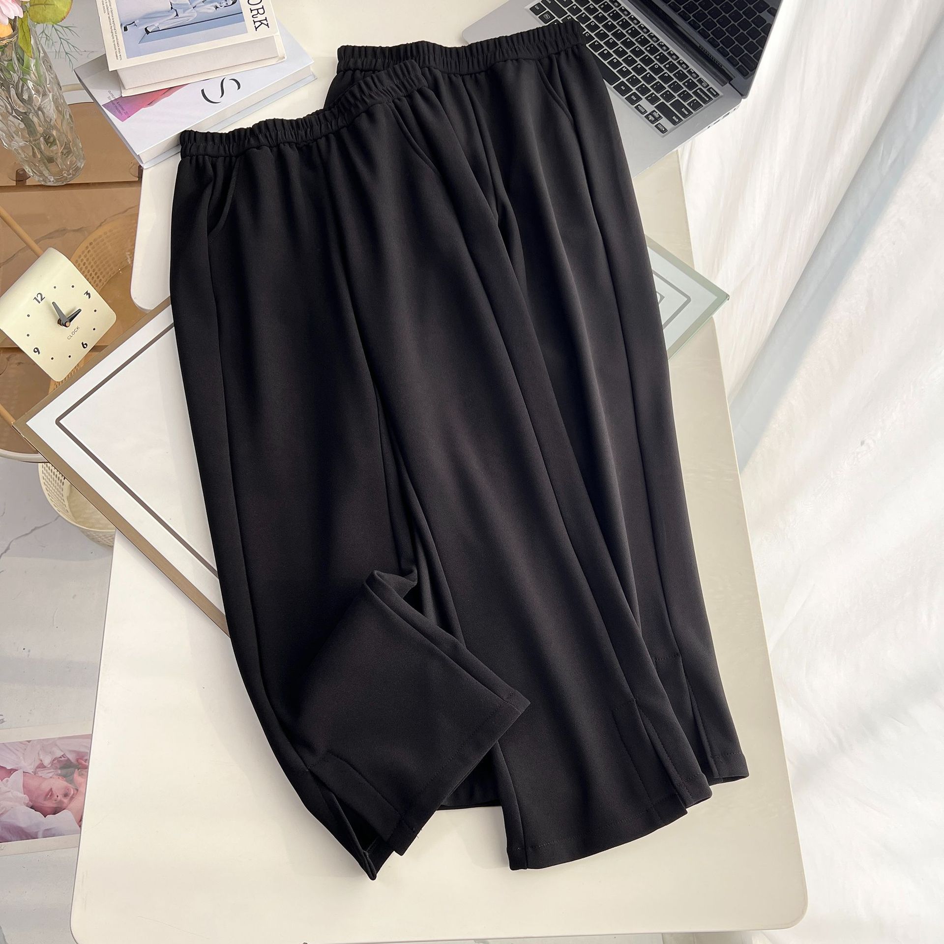 Plus-Size Autumn and Winter New Simple and Elegant Slimming Fleece Split Straight Pants 100kg Casual Pants for Plus-Size Women 8896