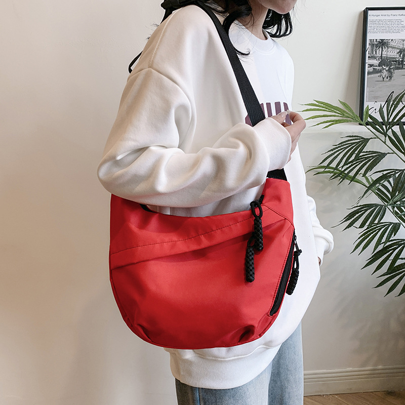 Fashionable Commuting Large Capacity Shoulder Bag Women's 2024 Spring New Casual Easiest for Match Tote Bag Korean Style Underarm Bag