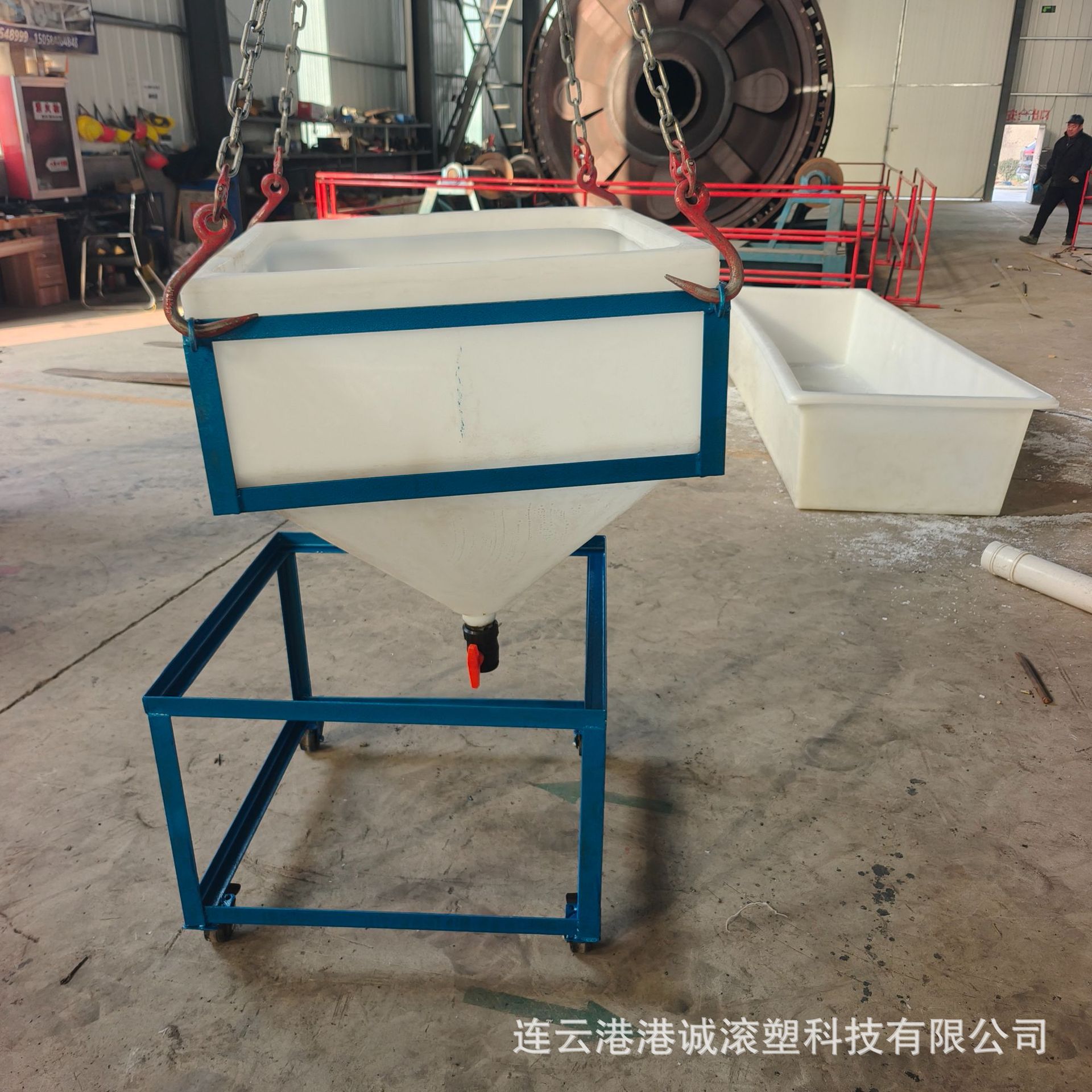 Pe Anti-Corrosion Trolley for Chemical Plants, Lightweight Transport Manufacturer Supplies Anti-Corrosion Plastic Pe Hopper Truck