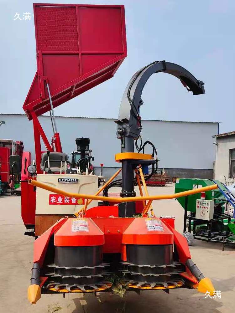 Small Crawler Green Storage Harvester, Corn Straw Green Storage Machine, Pasture Royal Bamboo Grass Harvesting and Baling Machine, Disc Cutting Platform