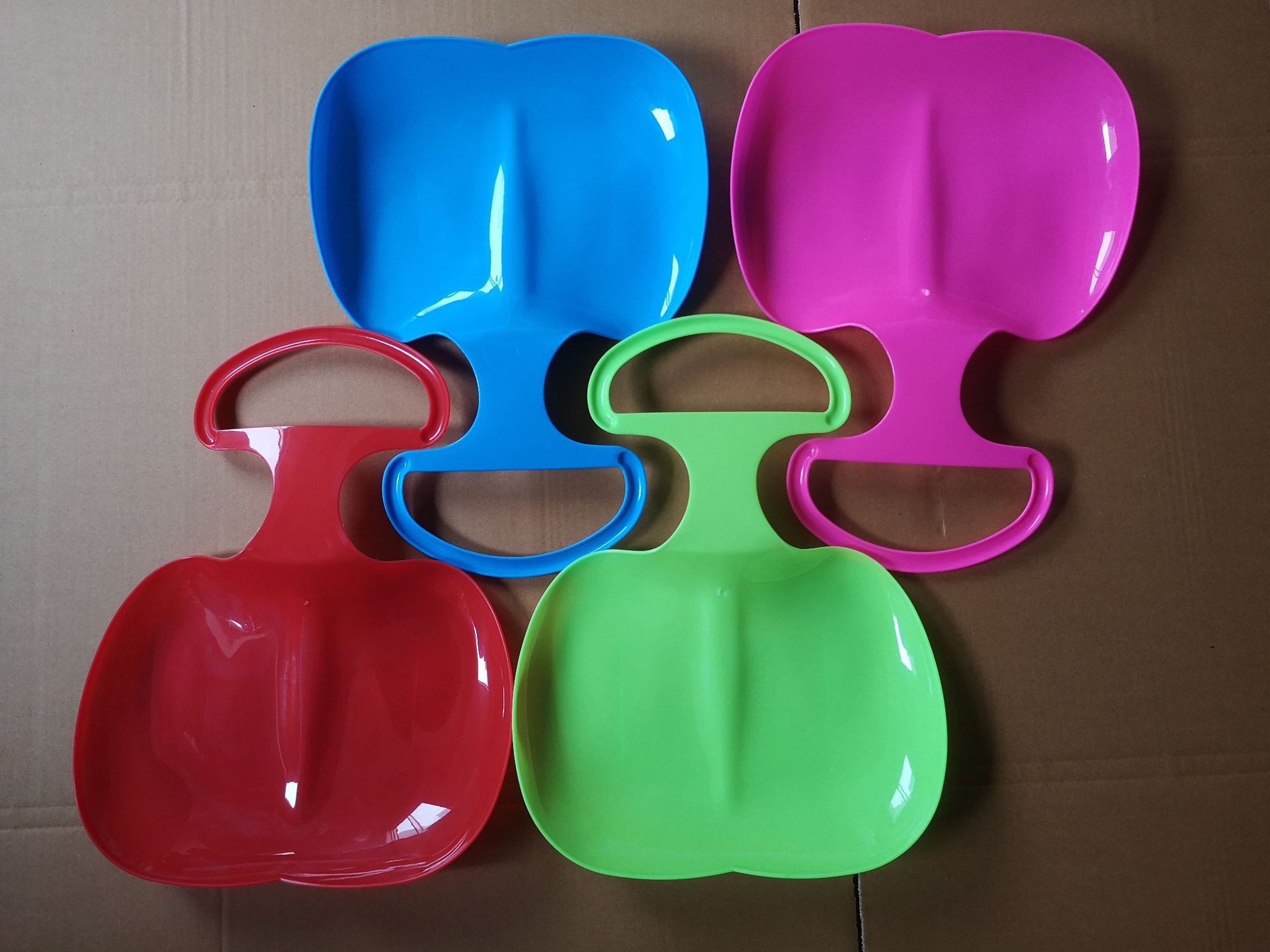 Small Ski Slices, Grass Slices, Sand