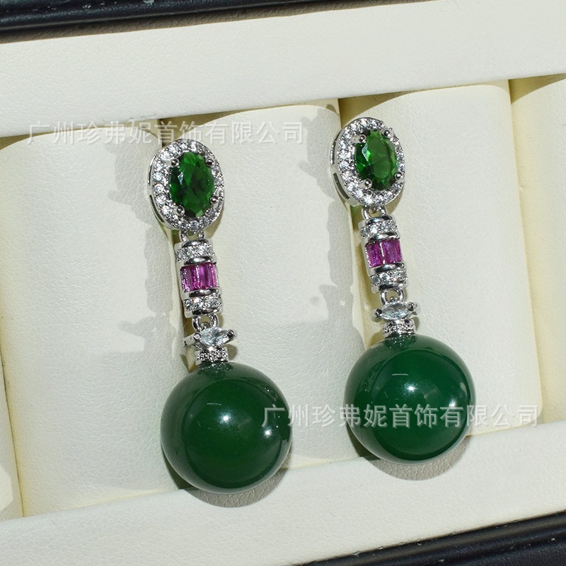 Autumn and winter high quality natural green chalcedony earrings inlaid with light luxury high-end earrings fashion accessories women live wholesale